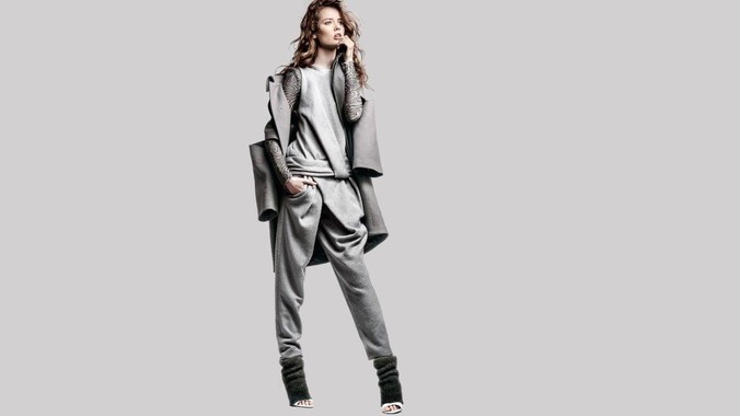 <b>为什么Go仅仅160MB的安装包就可以编译程序，而Rust却还需要几个GB的VC++才能编译？</b>